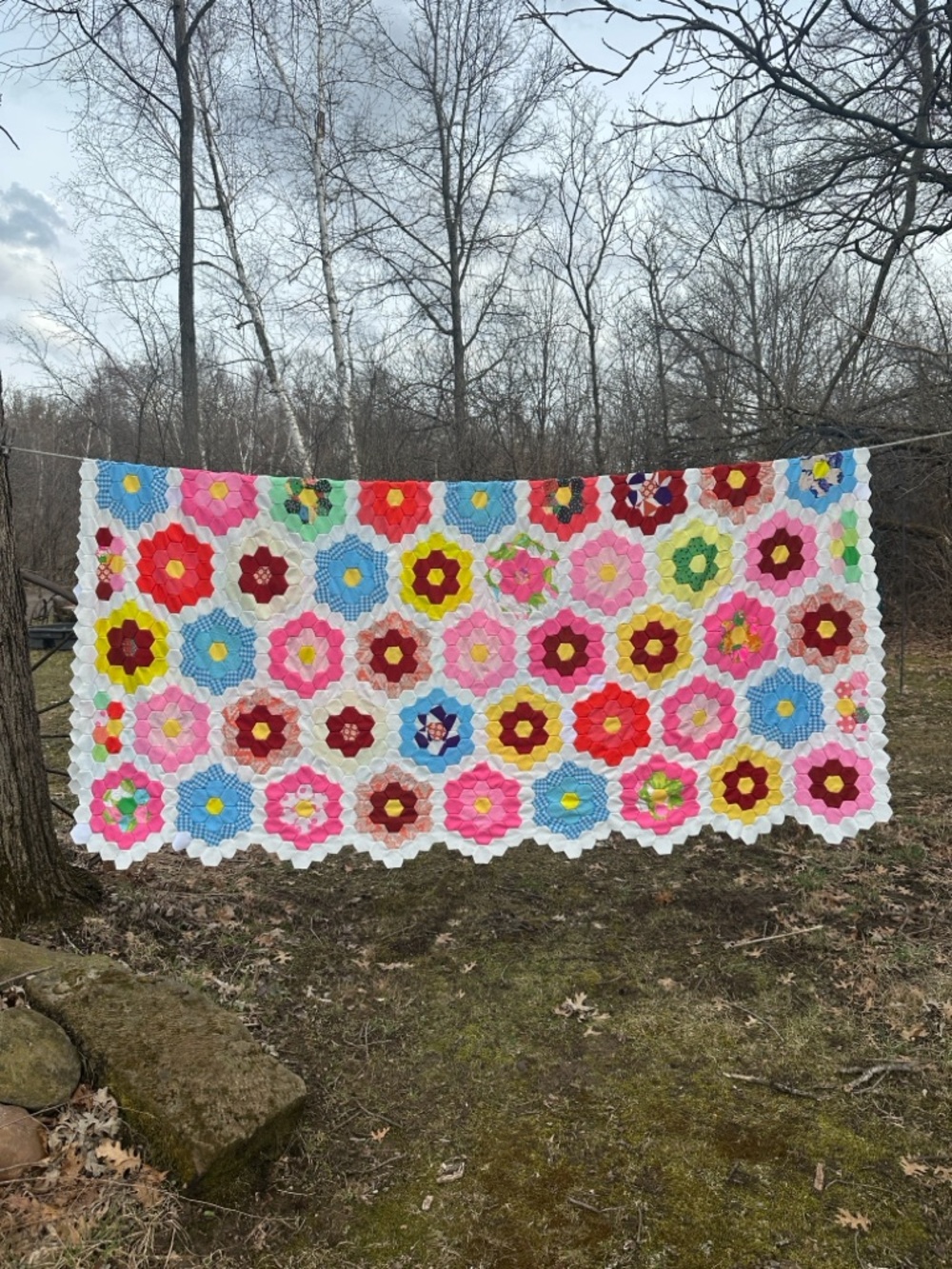Vintage Grandmother’s Garden Quilt Topper HandmadeHexagon Floral Cottagecore